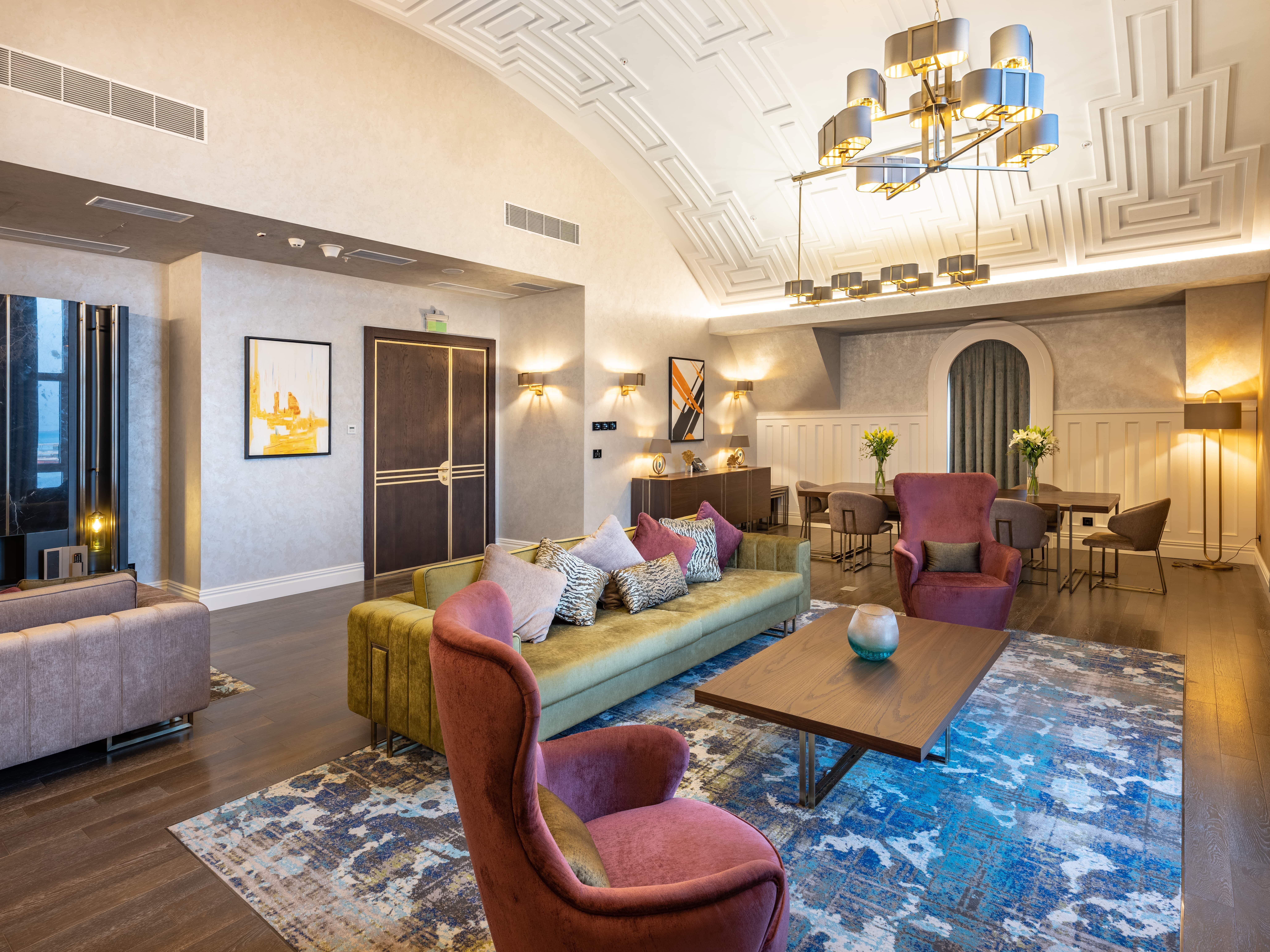 巴库洲际酒店 外观 照片 The interior of the hotel
