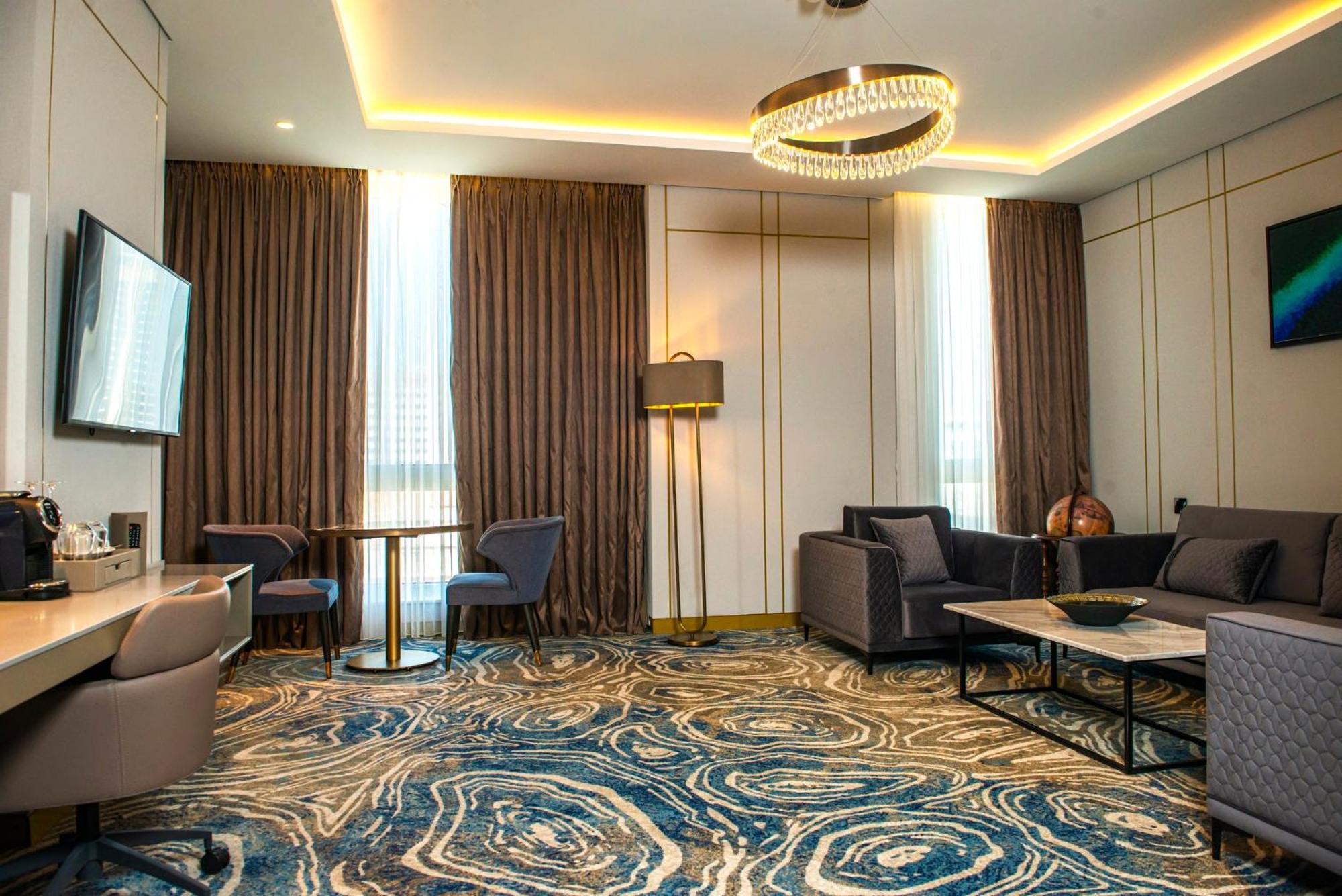 巴库洲际酒店 外观 照片 Suite room at the hotel